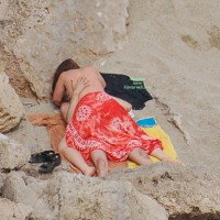 Pic #5 Sunbathing In Leucate