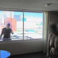 Pic #7 *WI Vegas Dirty Window