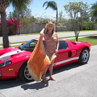 Pic #6 Nude Wife:&nbsp;Ford Gt 40 And Gorgeous Hotie