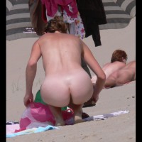 Pic #7 Beach Voyeur:&nbsp;Bare Beach Butts