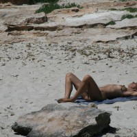 Pic #2 Beach Voyeur:&nbsp;O My Hairy God