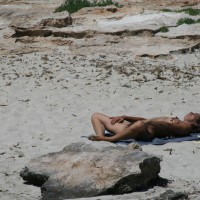 Pic #3 Beach Voyeur:&nbsp;O My Hairy God