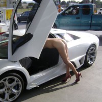 Pic #8 Nude Amateur on heels:&nbsp;The Rest Of Steff At The Gas Station