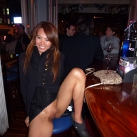 Flashing Pussy in Bars and Restaurants in Hong Kong 3