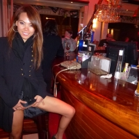 Pic #3 Flashing Pussy in Bars and Restaurants in Hong Kong 3