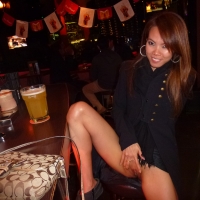 Pic #9 Flashing Pussy in Bars and Restaurants in Hong Kong 3