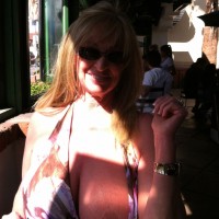 Pic #3 Palm Springs Restaurant - Big Tits, Blonde, Flashing, Public Exhibitionist, Public Place