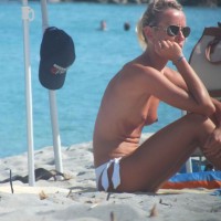 Pic #7 Topless dans le Sud - Beach