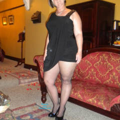 Pic #5 Dress For Friend - Big Tits, Blonde, Dressed, High Heels Amateurs