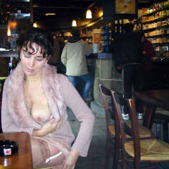 Pic #6 A la Tienne - Flashing, Public Exhibitionist, Public Place, Brunette