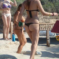 Pic #6 Italian Beach Asses..Not Nude But Good - Beach