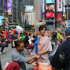 Pic #3 Times Square NYC Girls - Big Tits, Brunette