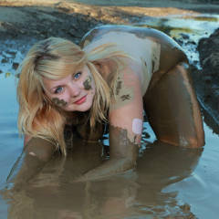 Pic #1 Fun In The Mud - Big Tits, Blonde