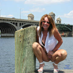 Pic #2 Baltimore Baby - Big Tits, High Heels Amateurs, Public Exhibitionist, Public Place, Redhead