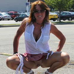 Pic #3 Peek-A-Boo - Flashing, High Heels Amateurs, Public Exhibitionist, Public Place