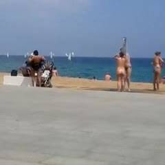 Barca - Beach Voyeur