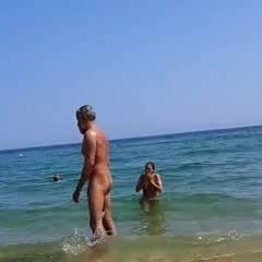 Barca - Beach Voyeur