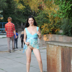 Pic #9 Kiki - Brunette, Flashing, Public Exhibitionist, Public Place, Shaved, Wife/wives