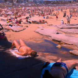 Pic #7 Xmas In Sydney - Bikini Voyeur, Beach Voyeur, Topless Girls