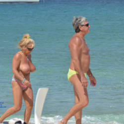 Pic #4 What The Press Missed In Cuba - Beach Voyeur, Big Tits