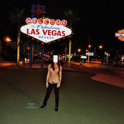 Pic #1 What Happens In Vegas .. I Show To You! Part 1 - Big Tits, Public Exhibitionist, Public Place