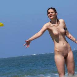 Pic #3 Playing Frisbee At The Beach - Beach Voyeur, Brunette, Shaved, Tattoos