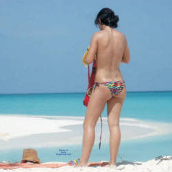 Pic #5 Hot Summer - Beach Voyeur