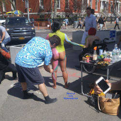 Pic #6 Naked In NYC... Broad Daylight  - Big Tits, Brunette, Public Exhibitionist, Public Place