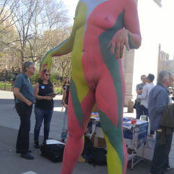 Pic #9 Naked In NYC... Broad Daylight  - Public Exhibitionist, Brunette, Big Tits, Public Place