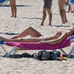 Pic #4 Hot Summer - Beach Voyeur, Big Tits