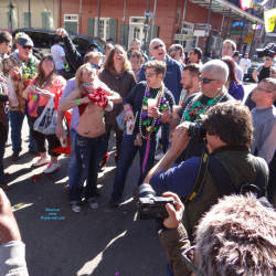 Pic #1 Mardi Gras 4 - Flashing, Public Exhibitionist, Public Place