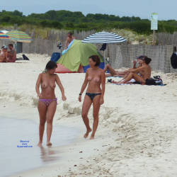 Pic #5 Topless Around The World 2016 - Beach Voyeur