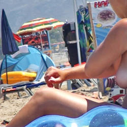 Pic #6 Greek Beach 1 - Beach Voyeur, Big Tits