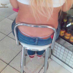 Pic #9 The Seated Blonde - Blonde, Voyeur