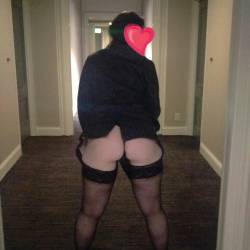 Pic #2 Hotel Halls   - Public Exhibitionist, Public Place, Amateur