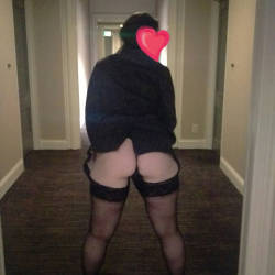 Pic #8 Hotel Halls   - Public Exhibitionist, Public Place, Amateur