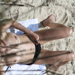 Pic #3 Beach Teens And Milfs - Topless Girls, Outdoors, Bikini Voyeur, Beach Voyeur