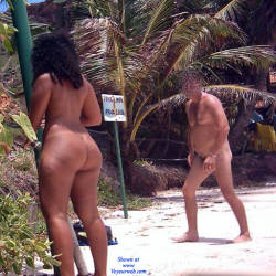 Pic #1 Couple In Tambaba Beach, Brazil - Brunette, Outdoors, Beach Voyeur, Nude Girls