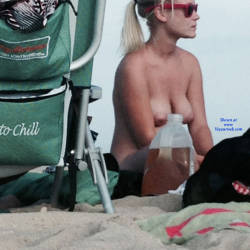 Pic #1 Blonde On The Beach In NJ - Nude Girls, Big Tits, Blonde, Outdoors, Beach Voyeur