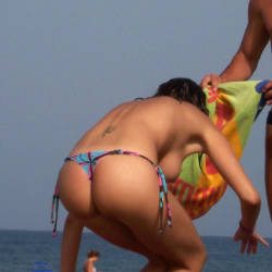 Pic #1 Great Topless - Topless Girls, Big Tits, Brunette, Outdoors, Beach Voyeur