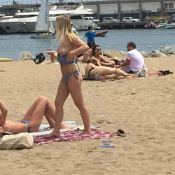 Pic #3 Barcelona Beach - Topless Girls, Outdoors, Bikini Voyeur, Beach Voyeur, Blonde