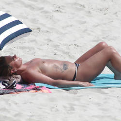 Pic #6 Voyeur Topless Beach - Topless Girls, Beach Voyeur