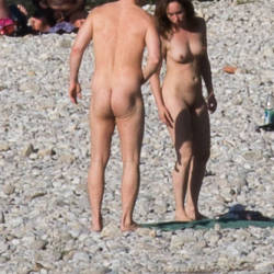 Pic #2 Here And There (Part 2)  - Nude Girls, Outdoors, Beach Voyeur