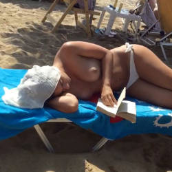 Pic #4 Busty Topless Girl On Greek Beach - Topless Girls, Outdoors, Beach Voyeur