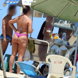 Pic #1 Hot Dog In Pina Beach, Recife City - Outdoors, Bikini Voyeur