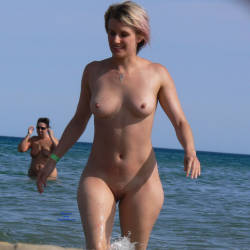 Pic #5 The Best Nude Beach - Nude Girls, Beach, Outdoors, Shaved, Bush Or Hairy, Beach Voyeur