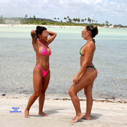 Brasileiras Exibidas Com Seus Bikini - Parte 2 - Beach, Outdoors, Bikini Voyeur, Beach Voyeur