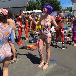 Fremont Solstice Parade - Nude Girls, Outdoors, Public Place