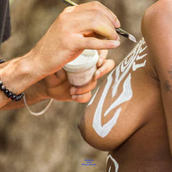 Pic #3 Body Painting - New York City, Second Example - Nude Girls, Big Tits, Ebony, Outdoors