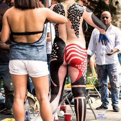 Pic #7 Body Painting - New York City, Example 4 - Nude Girls, Big Ass, Outdoors